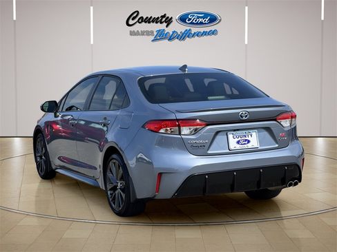 Used 2025 Toyota Corolla SE image 23