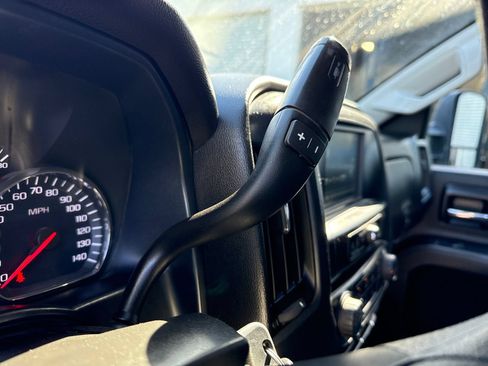 Used 2018 Chevrolet Silverado 3500 W/T RWD image 24