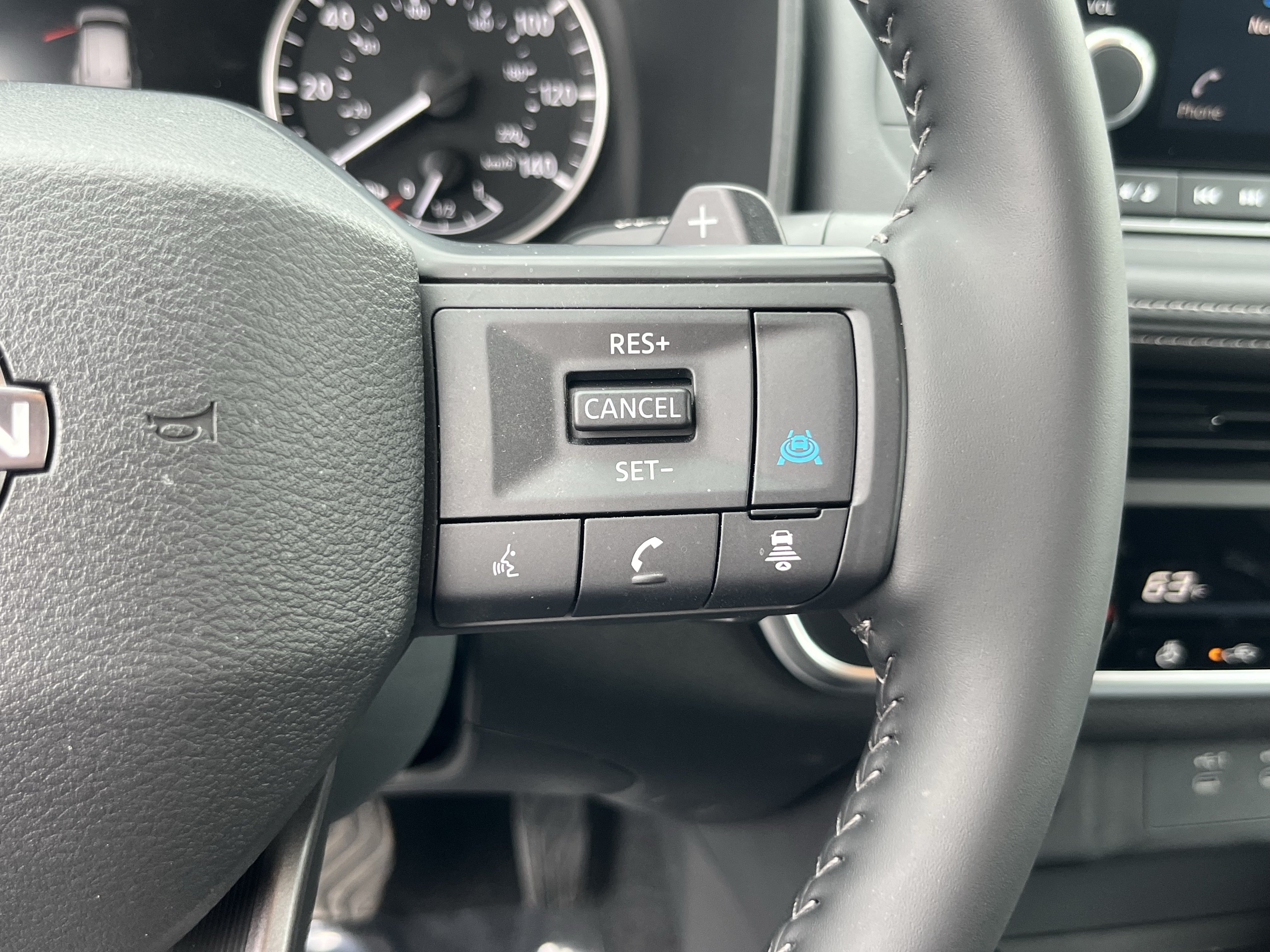Used 2026 Nissan Rogue SV w/ Cold Weather Package AWD/4WD image 25