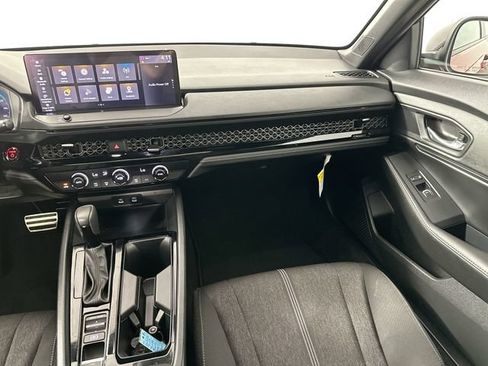 Used 2024 Honda Accord Sport image 26