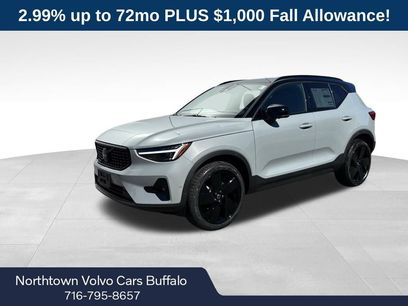 New 2026 Volvo XC40 B5 Ultra w/ Climate Package