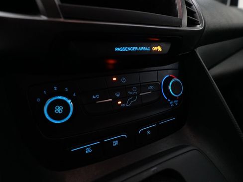 Used 2022 Ford Transit Connect XL FWD image 22