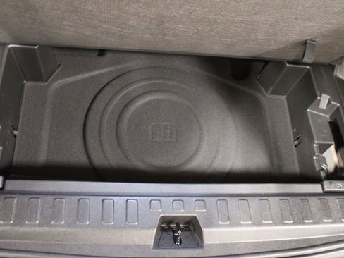 Used 2022 Chevrolet Equinox RS image 37