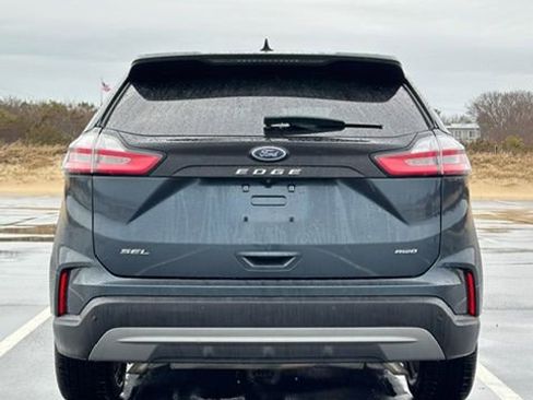 Used 2022 Ford Edge SEL image 5