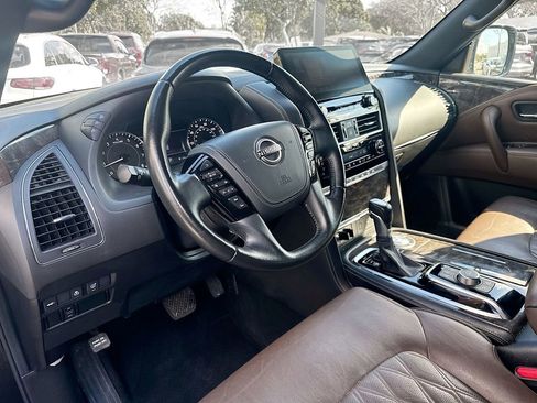 Used 2023 Nissan Armada Platinum w/ Captain's Chairs Package RWD image 10