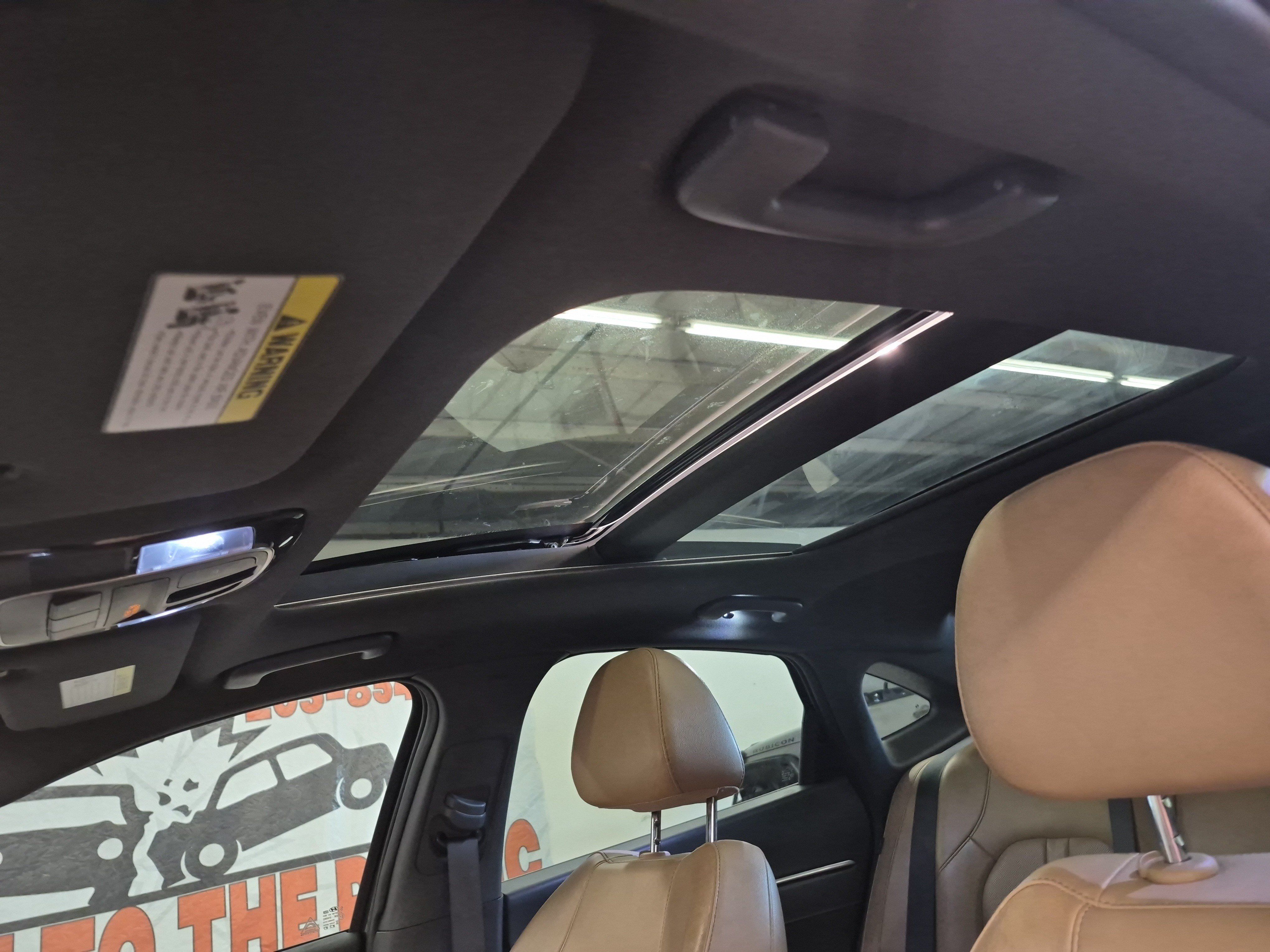 Used 2021 Hyundai Sonata Limited w/ Preferred Accessory Package FWD image 20