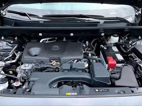 Certified 2024 Toyota RAV4 LE AWD/4WD image 30