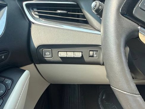 Used 2022 Buick Enclave Premium w/ Experience Buick Package AWD/4WD image 13
