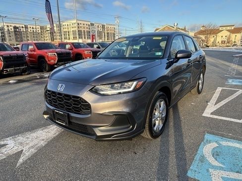 Used 2023 Honda HR-V LX image 8