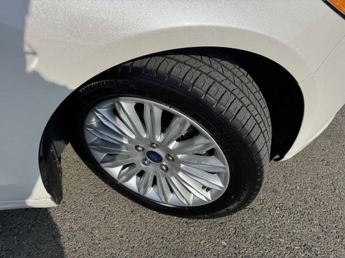 Used 2015 Ford Fusion SE w/ Equipment Group 502A image 37