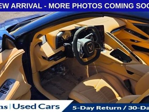 Used 2025 Chevrolet Corvette Stingray Premium Cpe w/ Z51 Performance Package RWD image 15