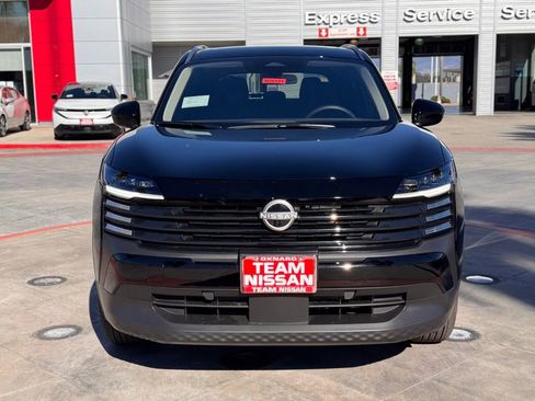 New 2026 Nissan Kicks SV image 3