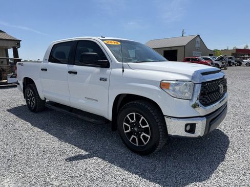 Used 2016 Toyota Tundra SR5 w/ TRD Off Road Package RWD image 5