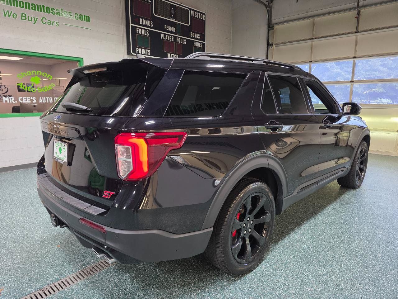 Used 2023 Ford Explorer ST w/ Equipment Group 401A AWD/4WD image 6