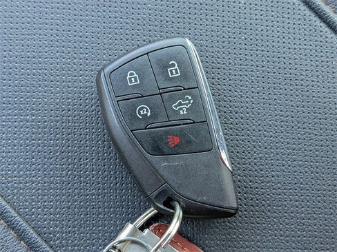 Used 2023 GMC Sierra 1500 AT4 w/ Technology Package image 31