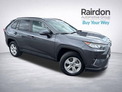 Used 2021 Toyota RAV4 XLE AWD/4WD image 1