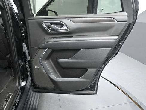Used 2021 GMC Yukon AT4 w/ AT4 Premium Plus Package AWD/4WD image 18