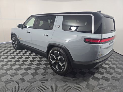Used 2024 Rivian R1S Adventure AWD/4WD image 3