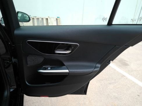 Used 2022 Mercedes-Benz C 300 Sedan image 23