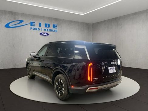 Used 2027 Kia Telluride EX w/ Towing Package AWD/4WD image 12
