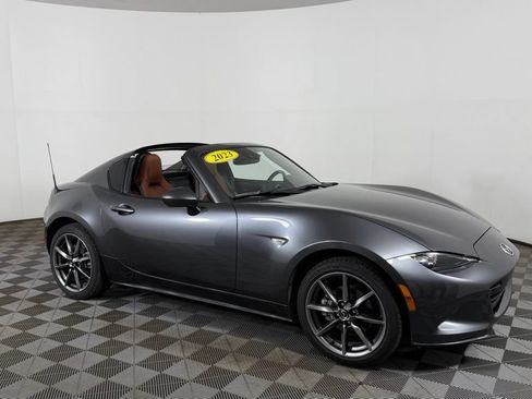 Used 2023 MAZDA MX-5 Miata Grand Touring RWD image 25