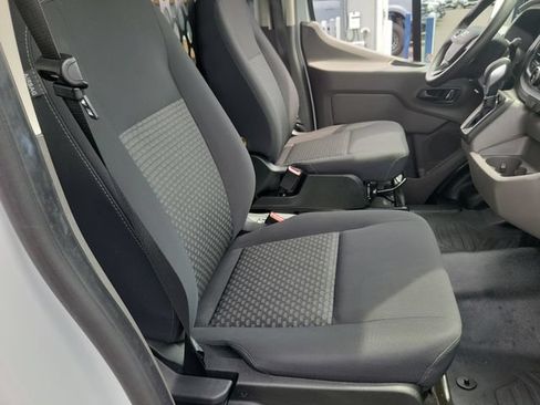 Certified 2025 Ford Transit 250 Low Roof w/ Exterior Upgrade Package RWD image 19