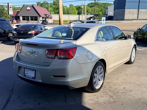 Used 2015 Chevrolet Malibu LT FWD image 6