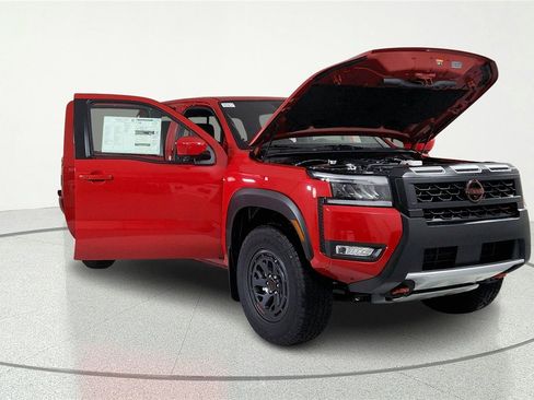 Certified 2026 Nissan Frontier PRO-4X w/ Pro-4x Convenience Package AWD/4WD image 7