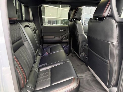 Used 2024 Nissan Frontier PRO-4X w/ Pro Premium Package image 12