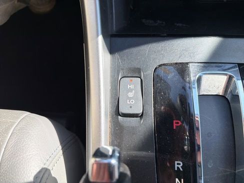 Used 2013 Honda Accord EX-L image 32