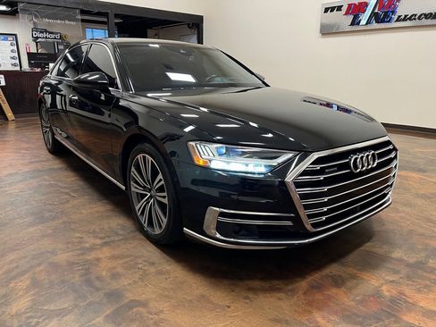 Used 2019 Audi A8 L 4.0T image 3