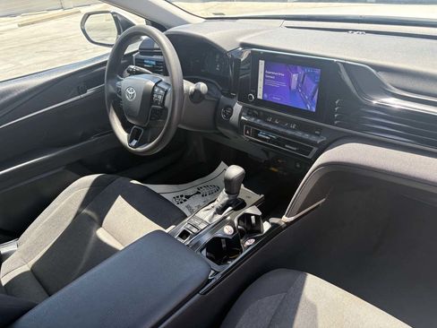 Used 2025 Toyota Camry LE FWD image 22