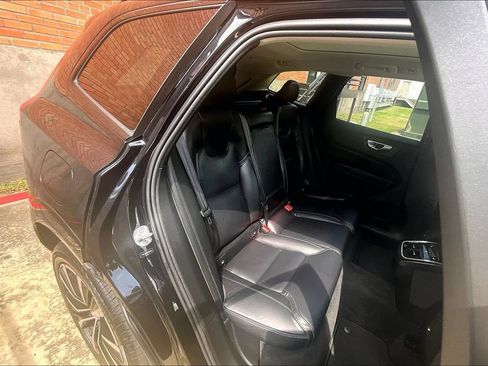 Certified 2024 Volvo XC60 B5 Ultimate w/ Protection Package Premier AWD/4WD image 35