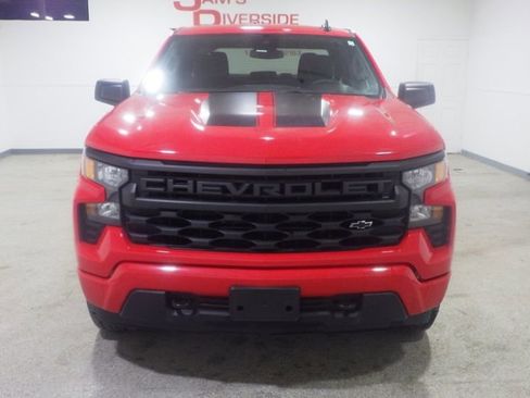 Used 2024 Chevrolet Silverado 1500 Custom w/ Rally Edition AWD/4WD image 4