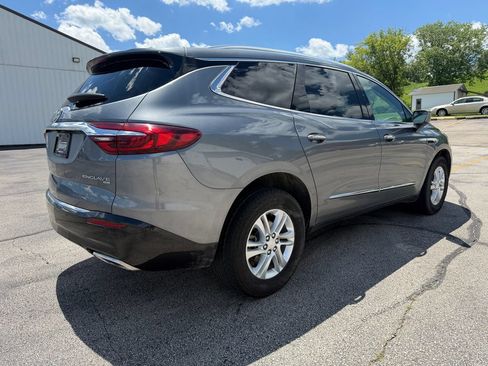 Used 2019 Buick Enclave Essence AWD/4WD image 5