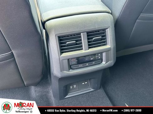 Certified 2023 Volkswagen Atlas SE w/ Panoramic Sunroof Package AWD/4WD image 14