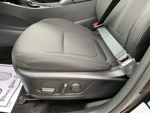 Used 2025 Hyundai Tucson SEL FWD image 14