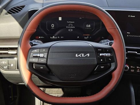 New 2026 Kia Sportage SX image 17