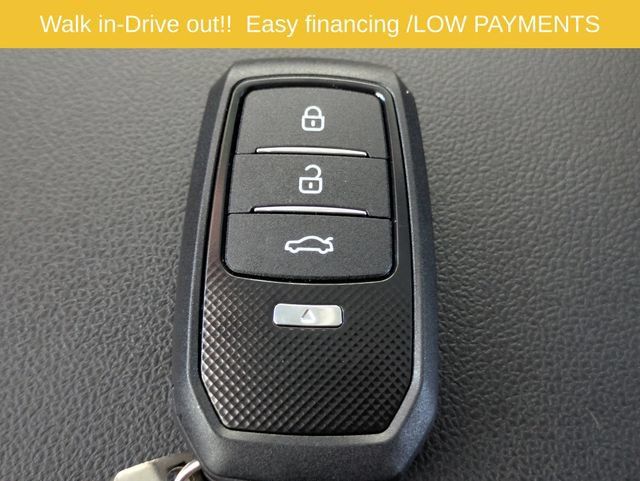 Used 2022 Ford Escape SE FWD image 27