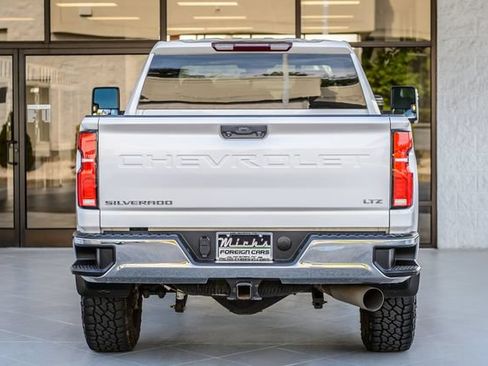 Used 2024 Chevrolet Silverado 2500 LTZ AWD/4WD image 8
