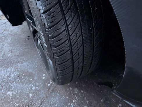 Used 2017 Ford Mustang EcoBoost Coupe 2D w/ Ecoboost Performance Package image 36