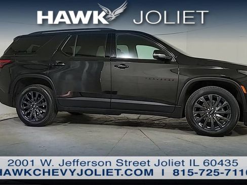 Used 2023 Chevrolet Traverse RS w/ LPO, Floor Liner Package image 7