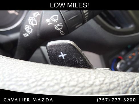 Used 2017 Ford Escape SE FWD image 22