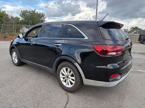 Used 2019 Kia Sorento FWD image 5