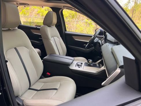 Used 2024 MAZDA CX-90 3.3 Turbo w/ Preferred Package image 31