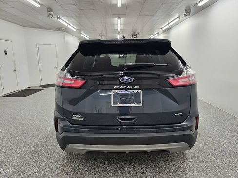 Used 2024 Ford Edge SEL w/ Convenience Package AWD/4WD image 5