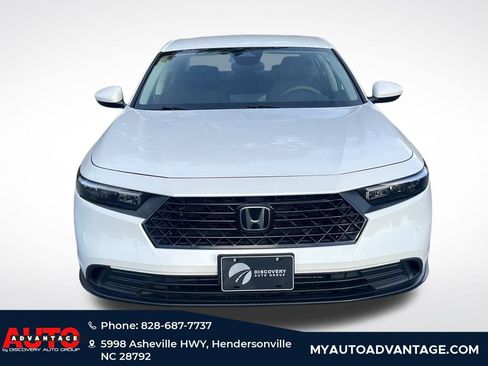 Used 2023 Honda Accord LX image 4