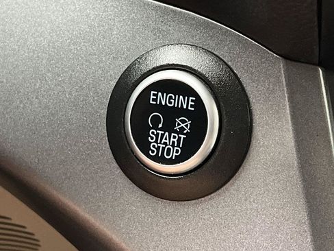 Used 2019 Ford Escape SEL AWD/4WD image 19