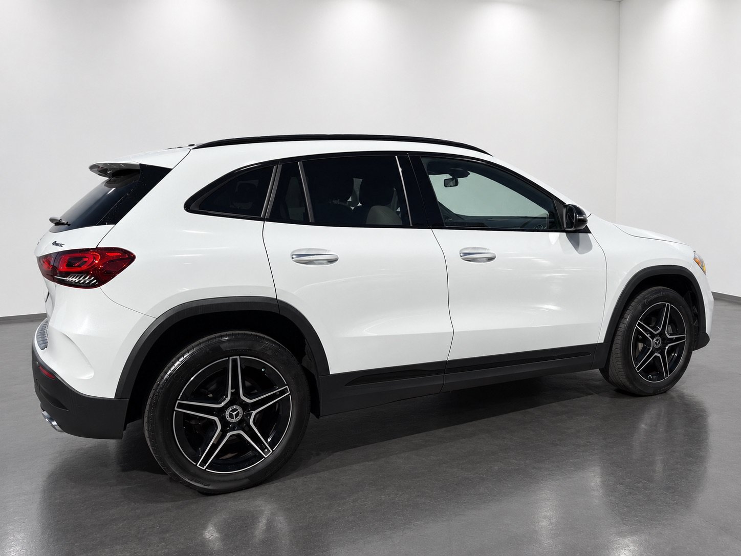Used 2021 Mercedes-Benz GLA 250 4MATIC image 3