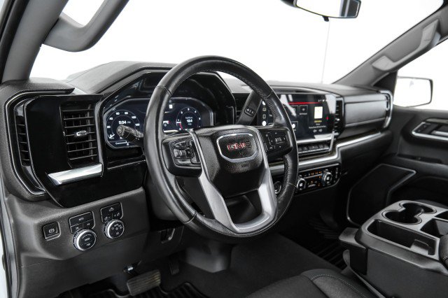 Used 2022 GMC Sierra 1500 Elevation AWD/4WD image 12